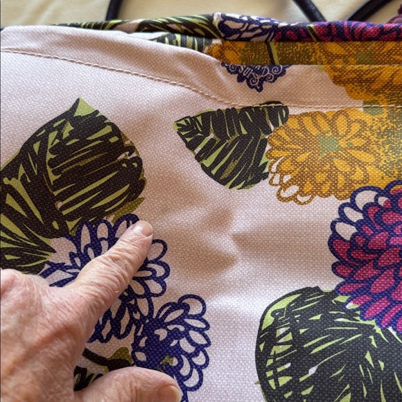 Tumi Anna Sui weekender bag - Picture 15 of 16